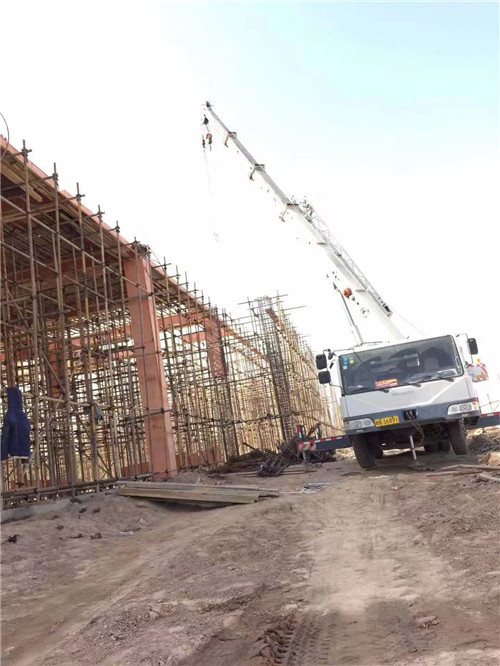 宿城区吊车作业的安全注意事项有哪些？